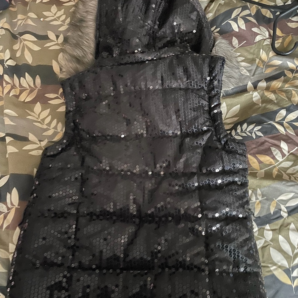 Girls Black sequin vest size M 10